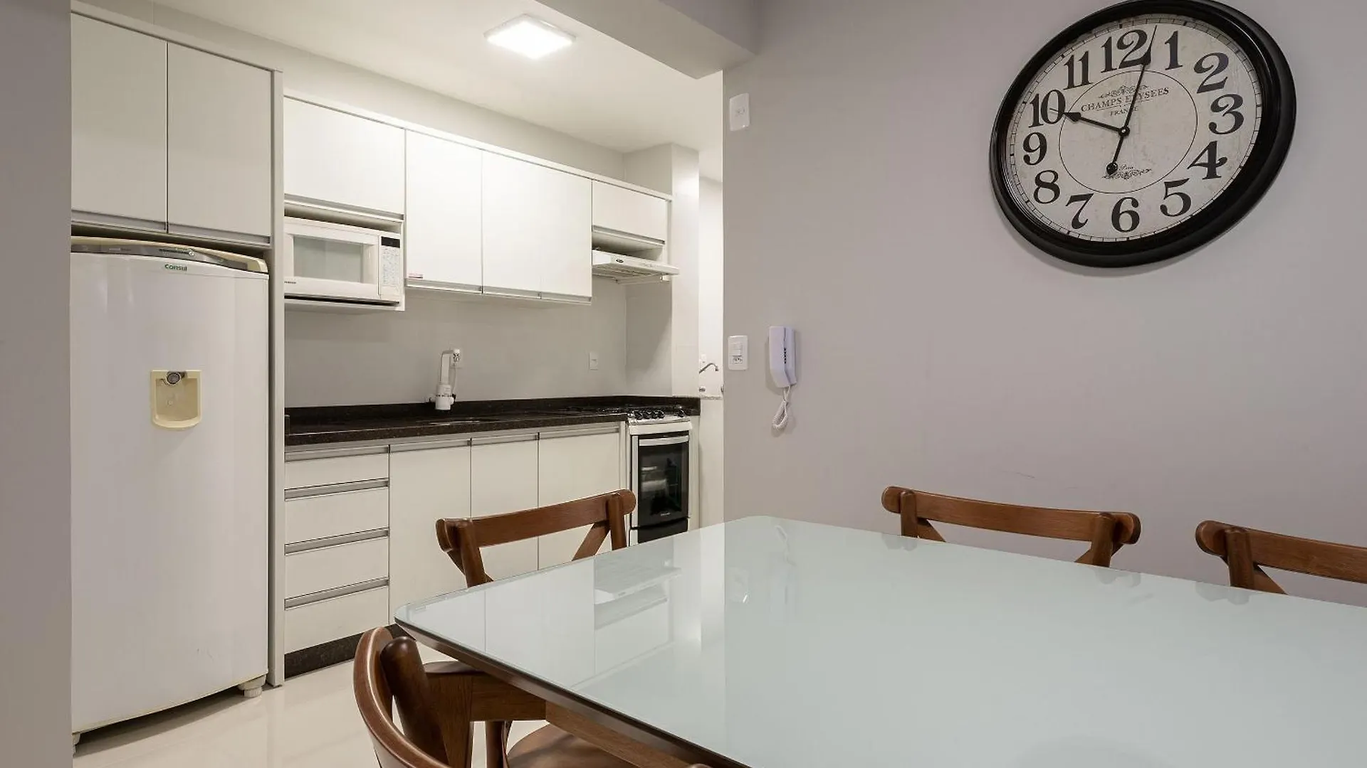 Apartamento Apto 2Q C/ Garagem E Churrasq. 450M Do Mar Ean503 Balneário Camboriú Brasil